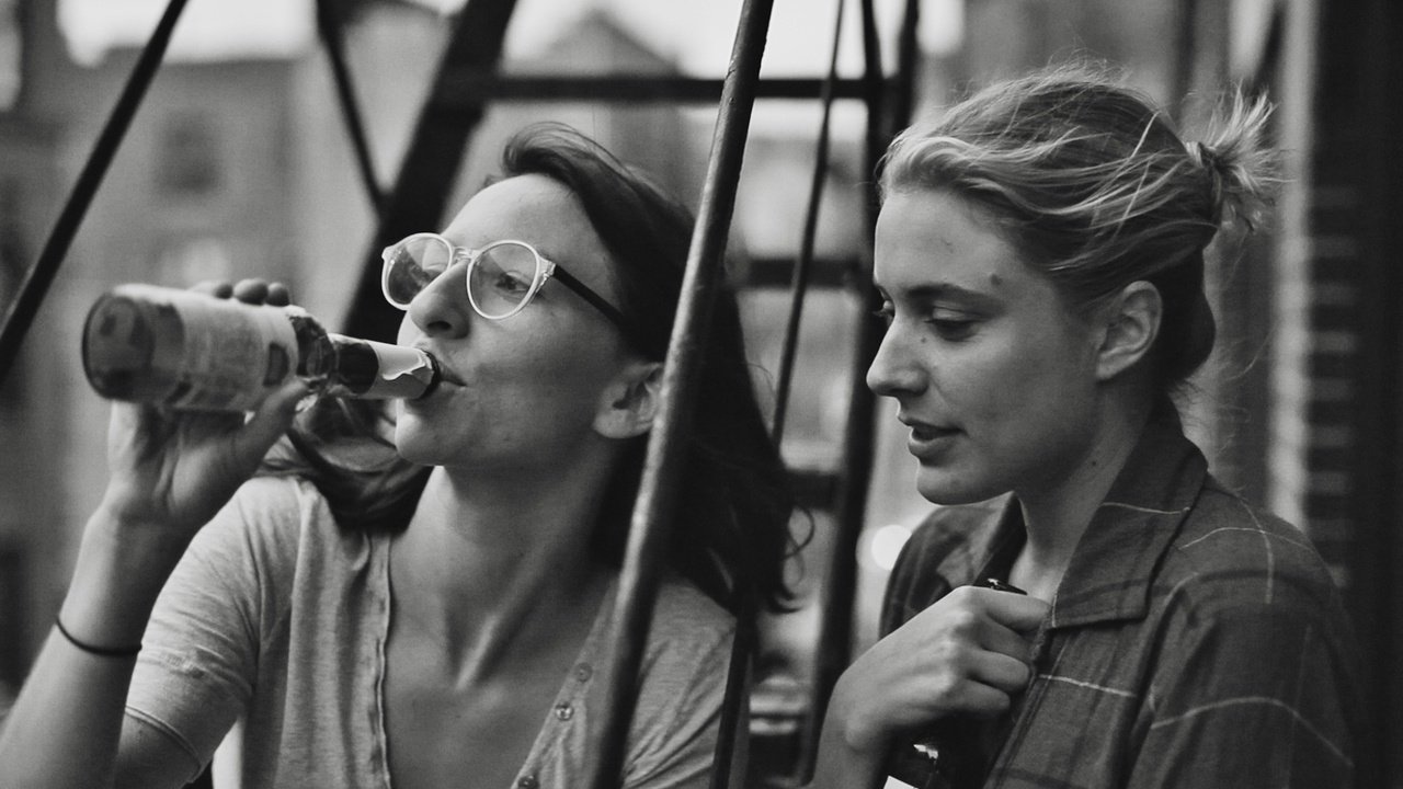 Greta Gerwig a Mickey Sumner. Z filmu <b><i>Frances Ha</i></b>