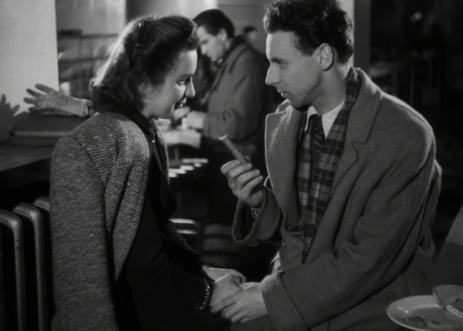 Z filmu <b><i>Lidé a párky</b></i> (r. Pavel Blumenfeld). Zdrpj MFDF Ji.hlava