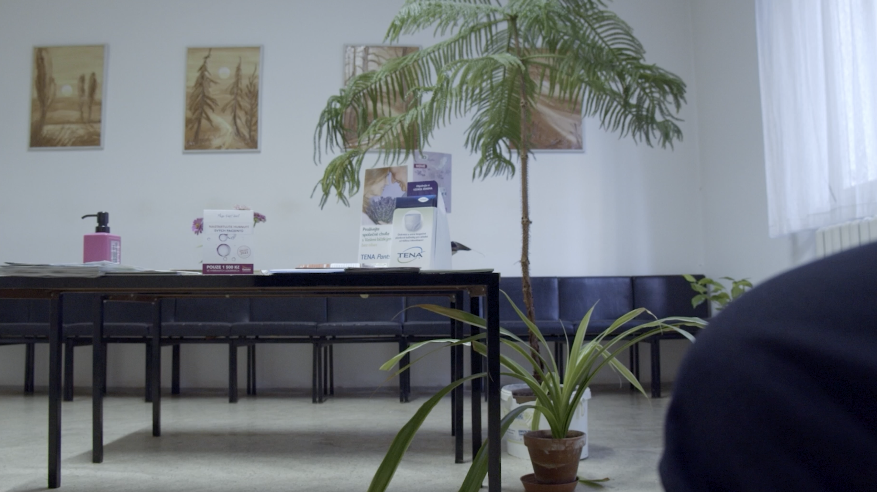 Z filmu <b><i>Dělohy a mozky (Hm..fantasy)</b></i> (r. Lucie Rosenfeldová, 2022)