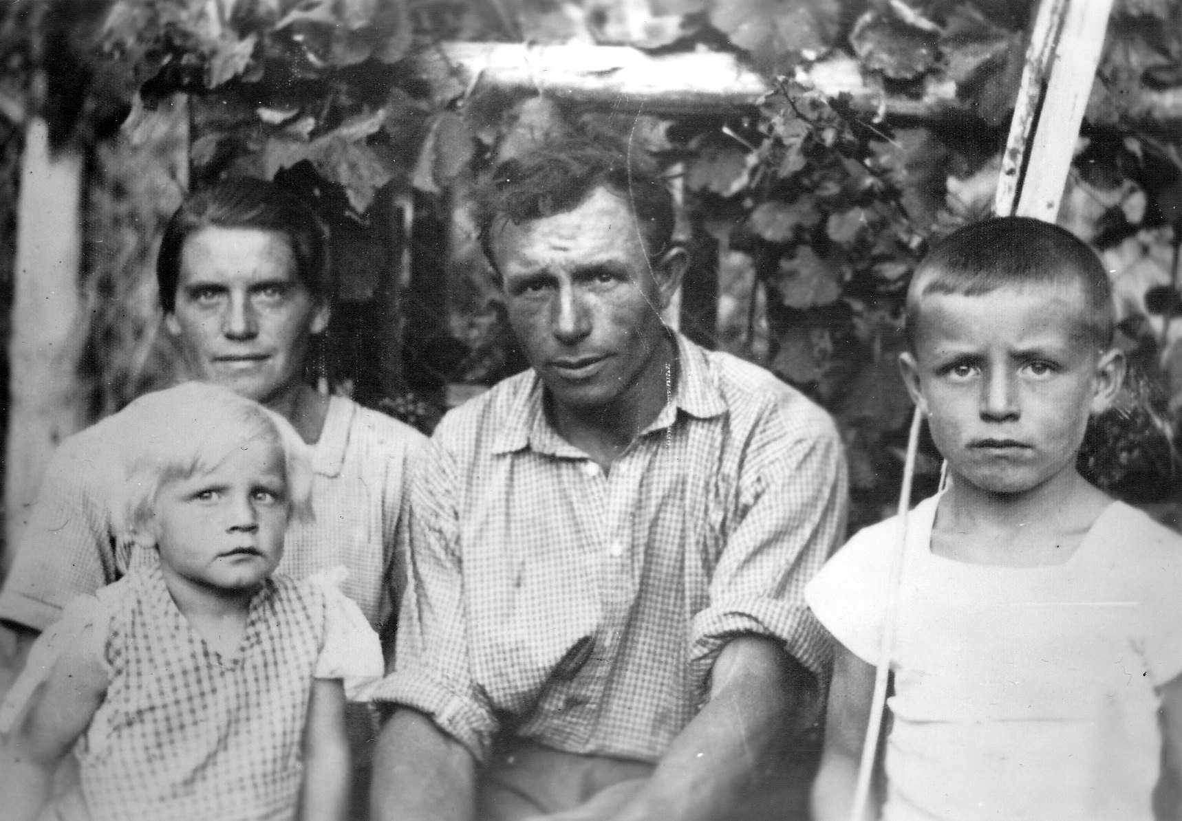 Rodina Jana Procházky v roce 1939. Zdroj archiv Ivy Procházkové