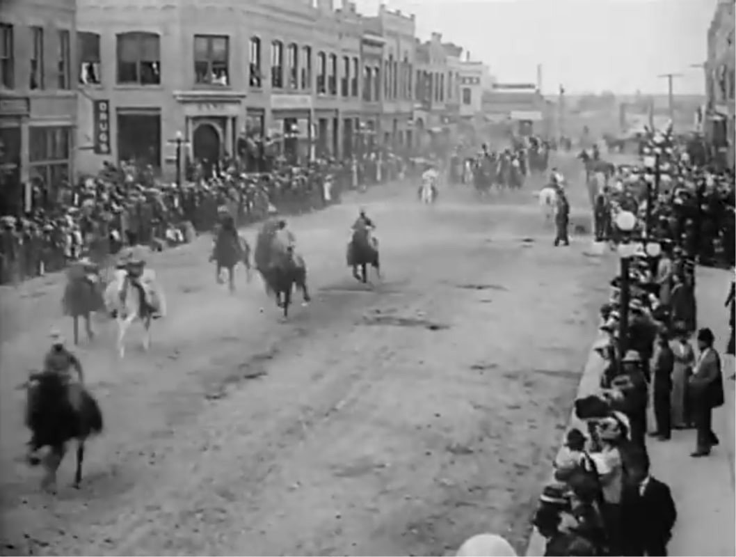 Z filmu <b><i>Rodeo War Bonnet</b></i> (1912). Zdroj MFDF Ji.hlava