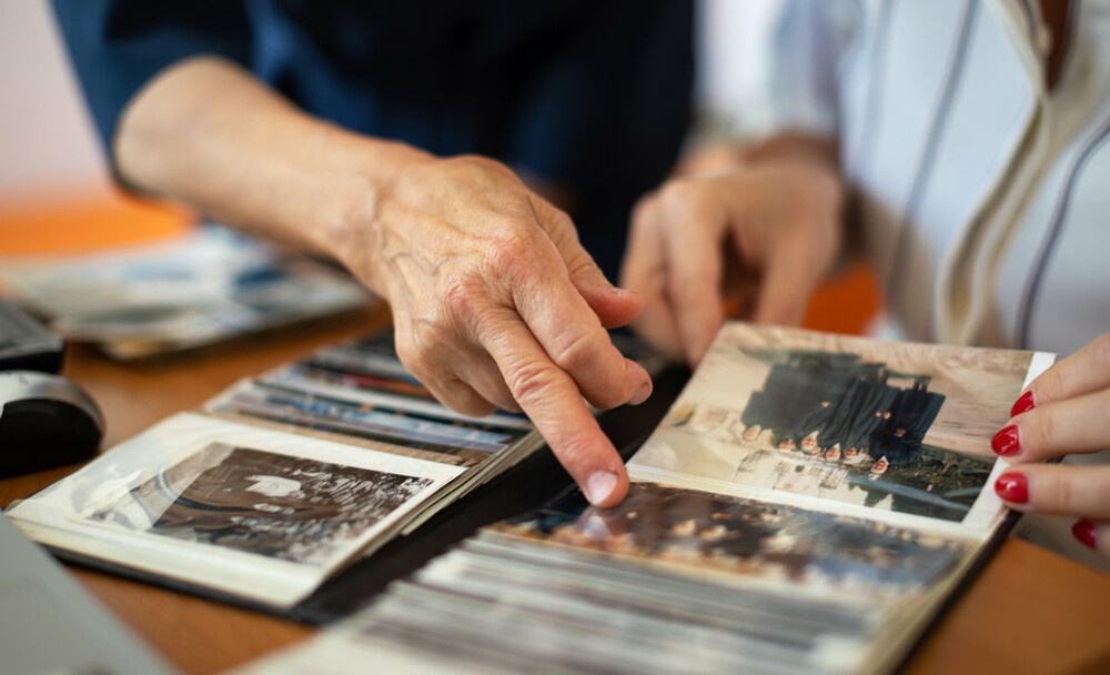 Z knihy <b>Sestry</b>. Foto Jan Cága, Kamila Hladká, Dcera sestry