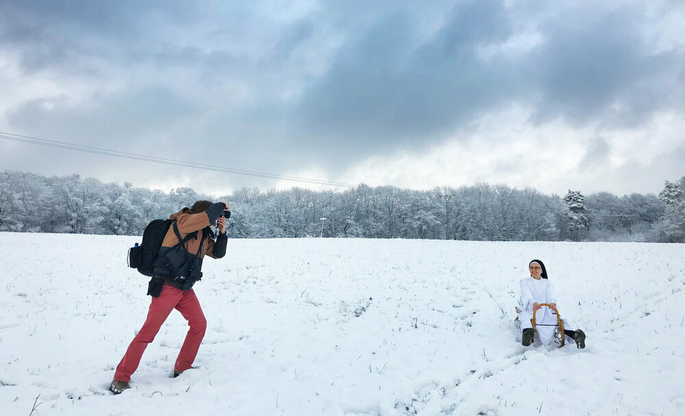 Z knihy <b>Sestry</b>. Foto Jan Cága, Kamila Hladká, Dcera sestry