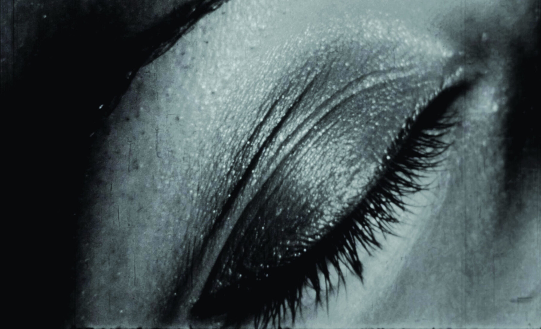 Fragmentované vize. Politika estetiky v experimentálních filmech kinema ikon