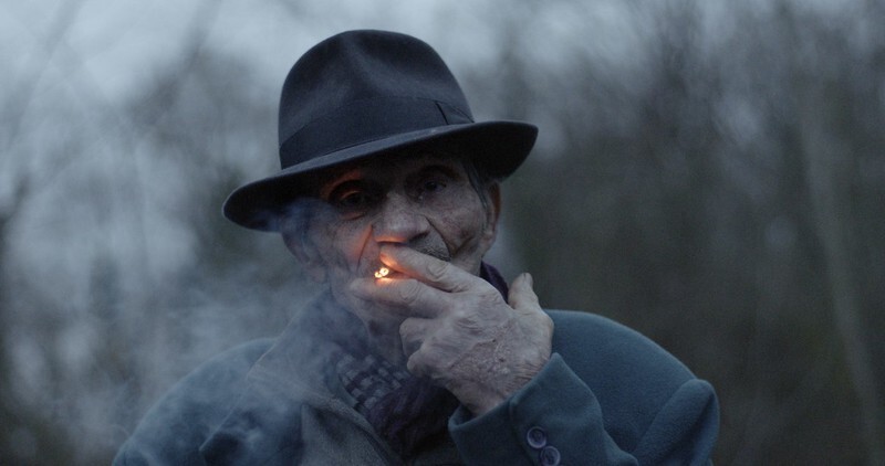 Jaké to je žít s dírou v hlavě?