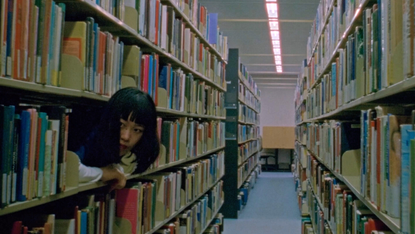 Knihovny nudy i hravosti. Audrey Lam o snímku My a noc