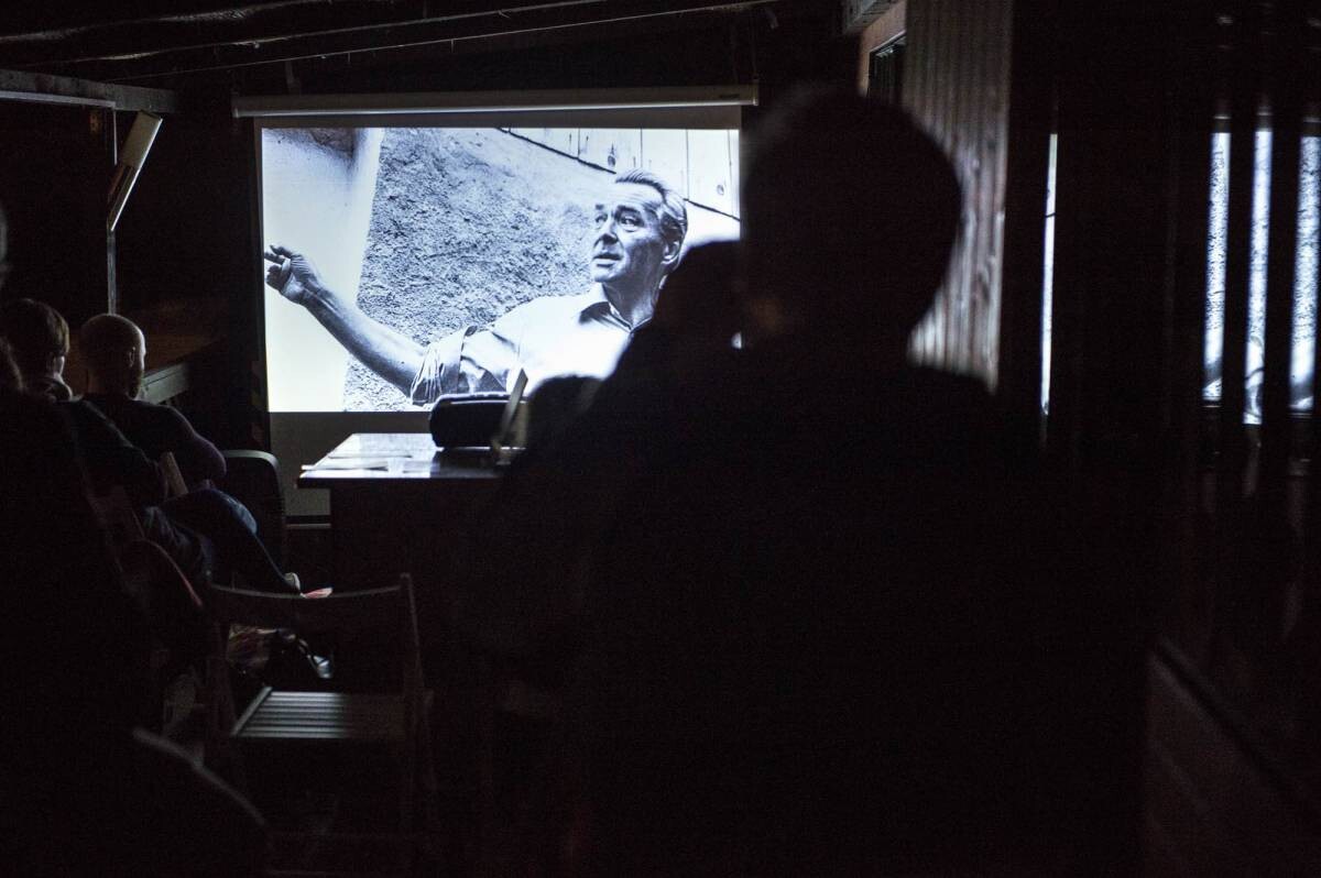 Normální surrealistický film