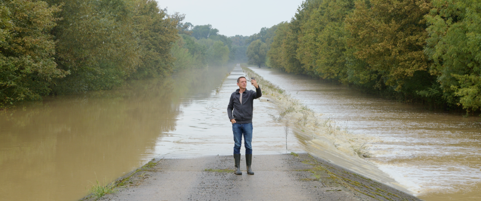 Projevit se mají všichni, říká Lenka Karaka