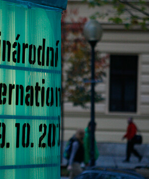 Průhledná krajina Írán: dokufikce a problém pravdy