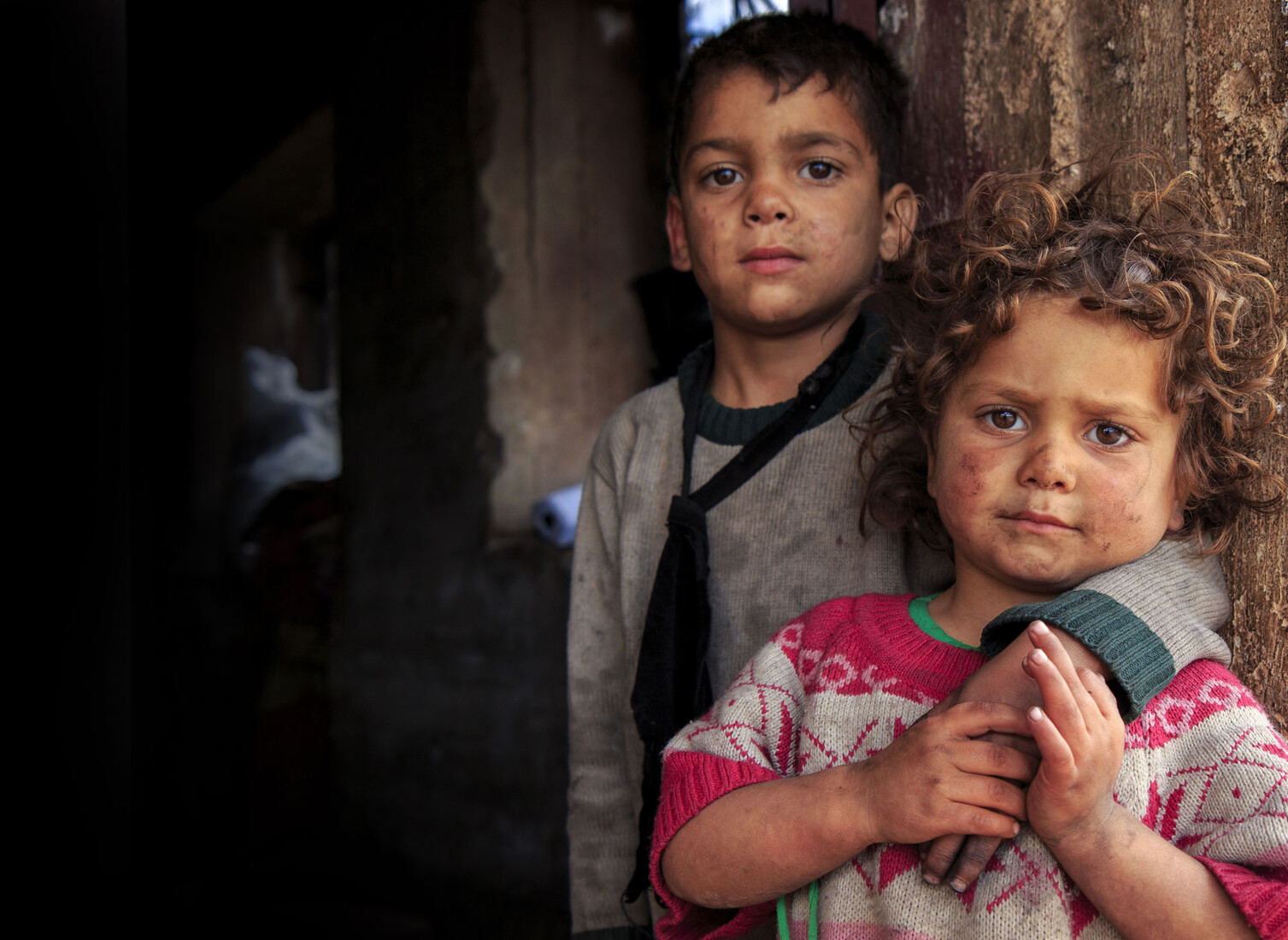 Slyšet dětský pláč na fotografii