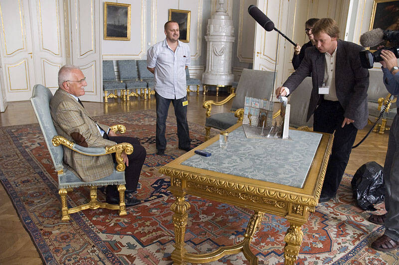 Antická tragédie traktovaná flašinetem