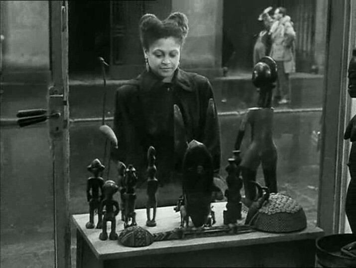 Fikčné chronotypy a mentálne priestory v dokumentárnych filmoch Alaina Resnaisa