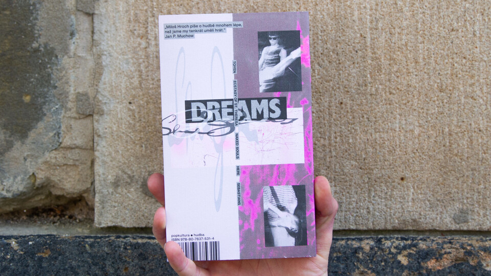 Hudba plná kouře a hluku. Šeptej nahlas