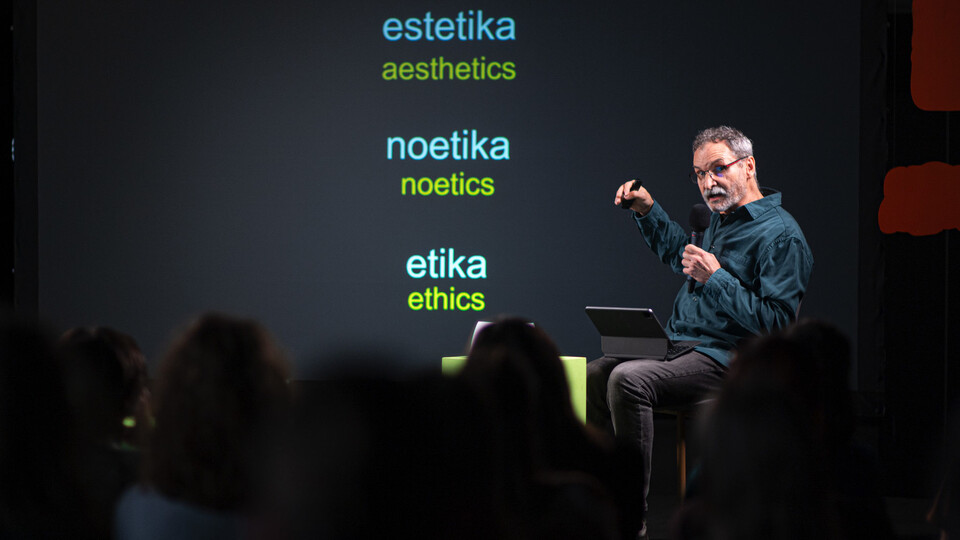 Společně promýšlet etická dilemata