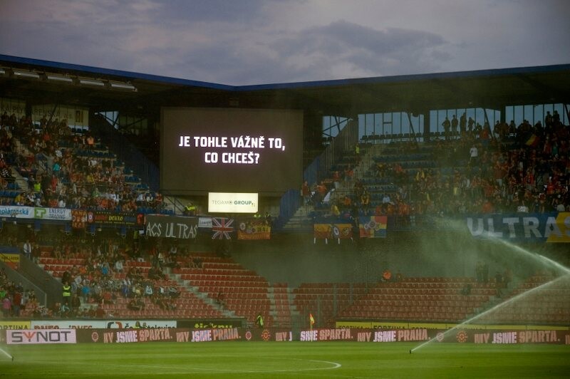 Takový normální bestiář